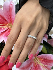 Heart Shape Natural Earth Diamond Ring in 18K White Gold, 1 cttw, DEF Color and VS Clarity. Statement Ring.