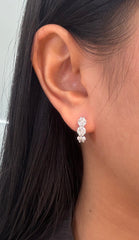 Huggie hoop earrings diamond in 18K Yellow and White Gold, 3.25 CTTW, D-E-F Color and VVS VS Clarity Lab Grown Diamonds. Large Diamonds