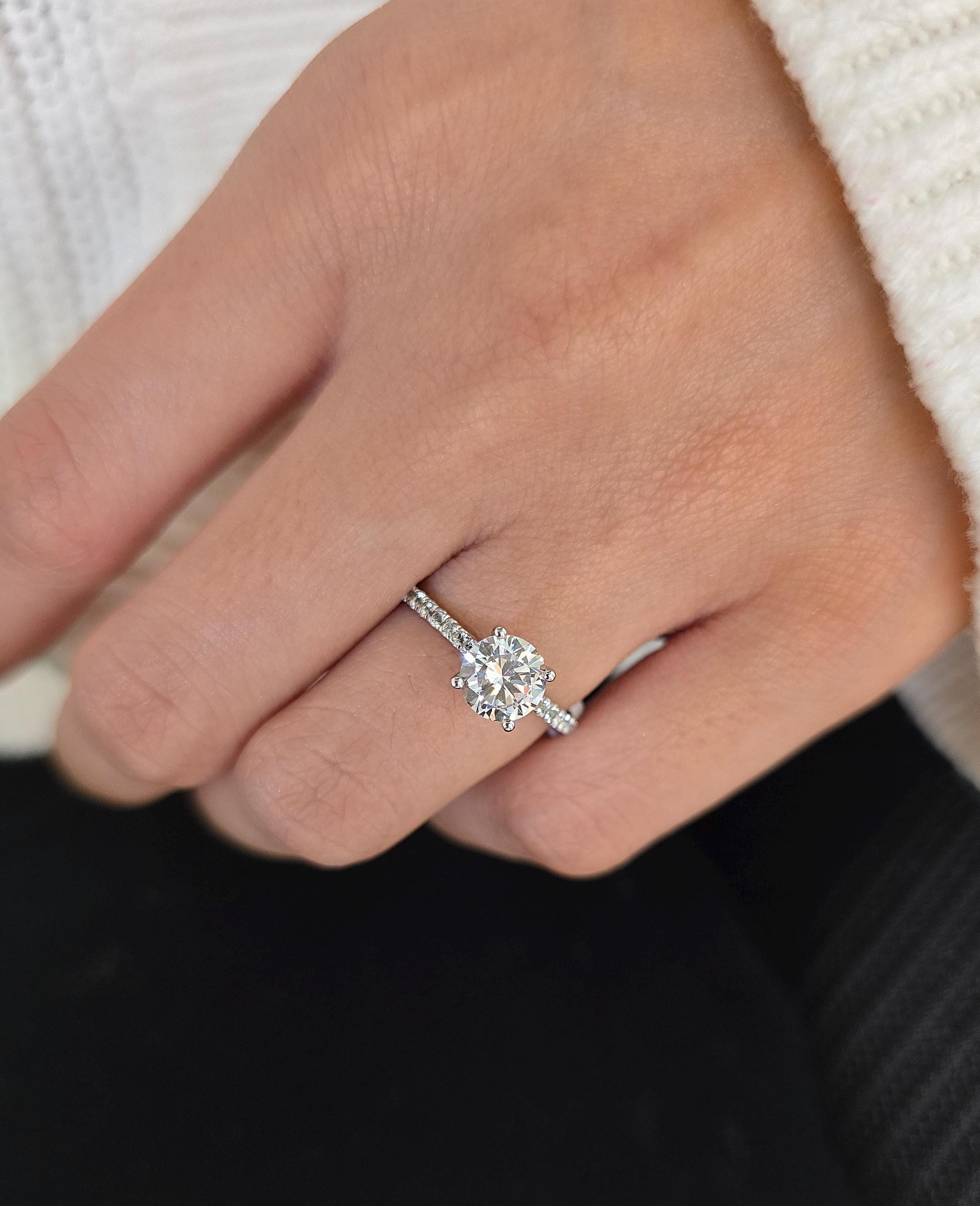 Round Cut 1ct 1.50ct 2.00ct 3.00ct Lab Grown Diamond Engagement Wedding Solitaire Ring in 14k 18k Platinum White Yellow Rose Gold.