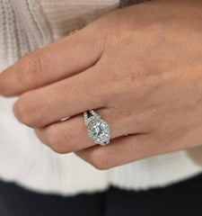 Round Cut 1ct 1.50ct 2.00ct 3.00ct Lab Grown Diamond Engagement Wedding Halo Ring in 14k 18k Platinum White Yellow Rose Gold.