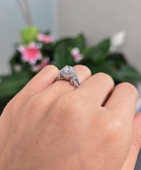 Round Cut 1ct 1.50ct 2.00ct 3.00ct Lab Grown Diamond Engagement Wedding Halo Ring in 14k 18k Platinum White Yellow Rose Gold.