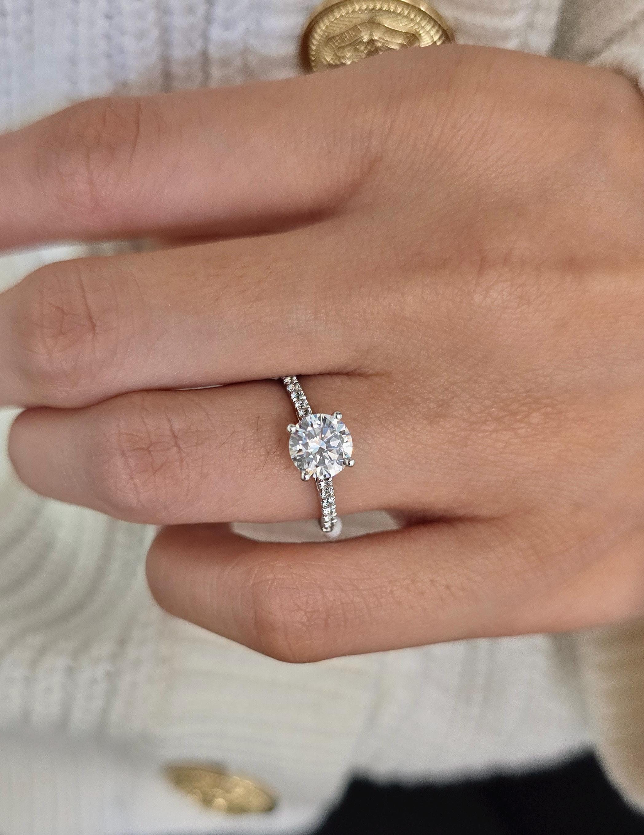 Round Cut 1ct 1.50ct 2.00ct 3.00ct Lab Grown Diamond Engagement Wedding Solitaire Ring in 14k 18k Platinum White Yellow Rose Gold.
