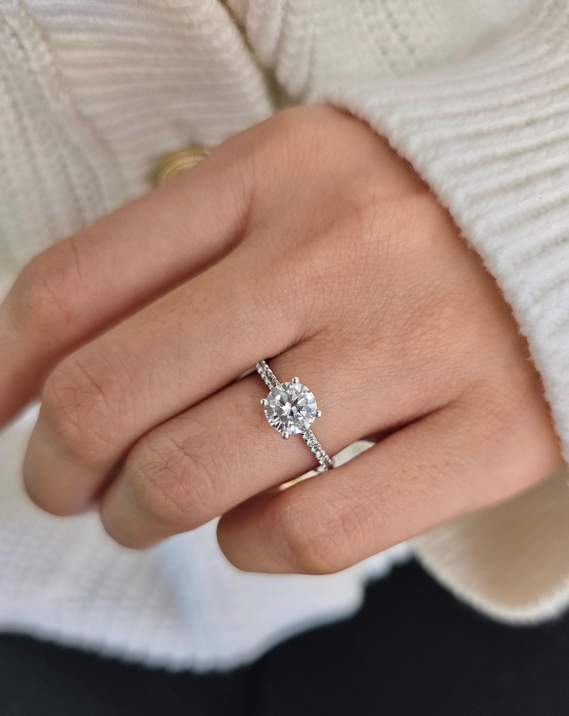 Round Cut 1ct 1.50ct 2.00ct 3.00ct Lab Grown Diamond Engagement Wedding Solitaire Ring in 14k 18k Platinum White Yellow Rose Gold.