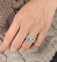 Round Cut 1ct 1.50ct 2.00ct 3.00ct Lab Grown Diamond Engagement Wedding Ring in 14k 18k Platinum White Yellow Rose Gold.